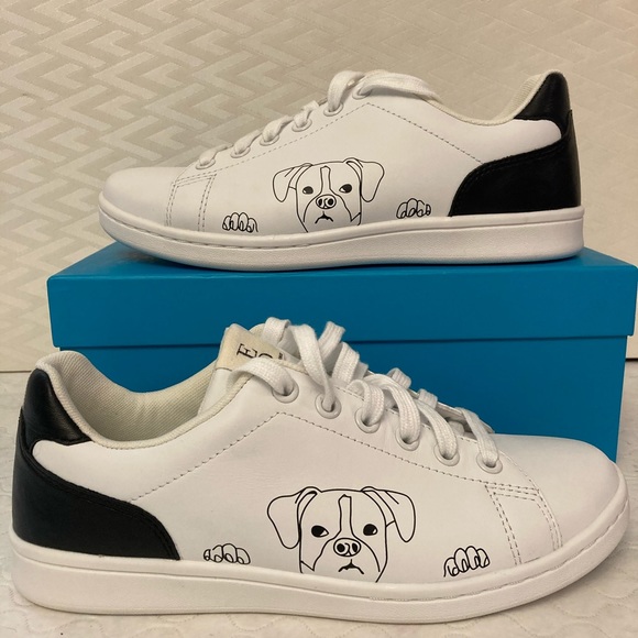 Ellen Degeneres Shoes - Ellen Degeneres Leather Sneakers - NWOT